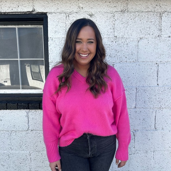 Meet your Posher, Delaney - Picture 1 of 1